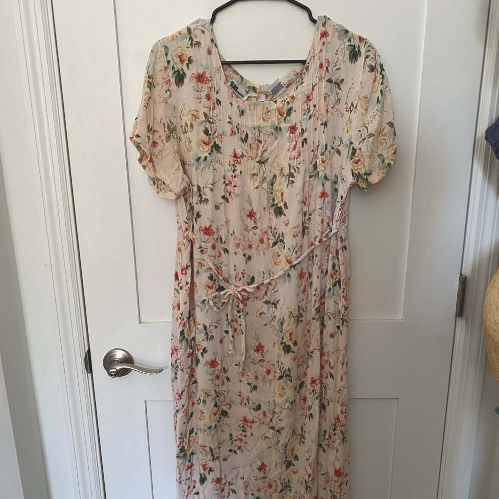 Vintage Floral Tea Dress